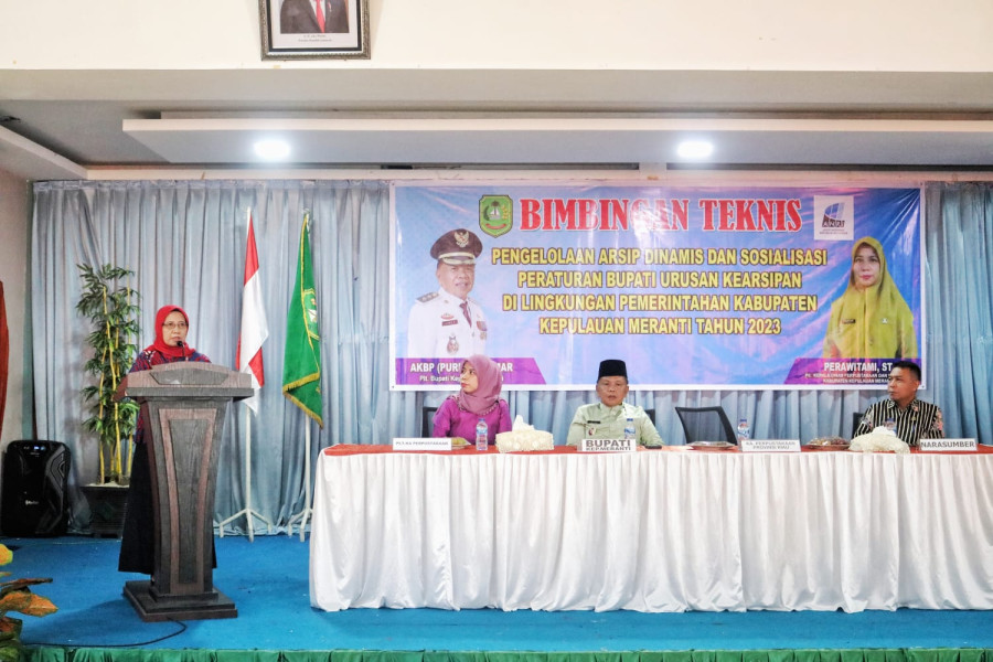 Plt Bupati Asmar Buka Bimtek Pengelolaan Arsip Dinamis