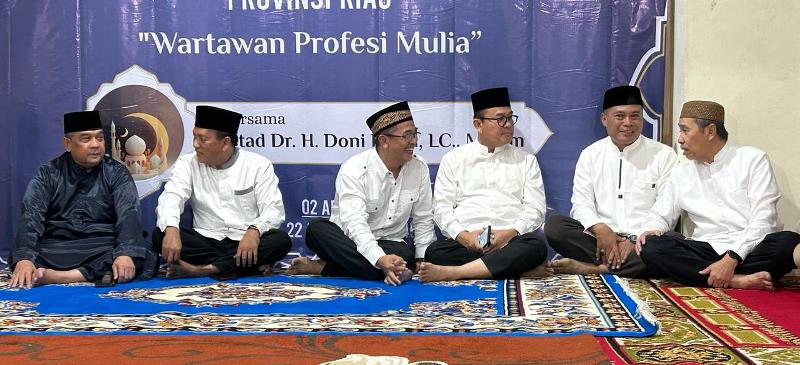 Buka Puasa Bersama PWI Dihadiri Tiga Gubernur Riau di Eranya