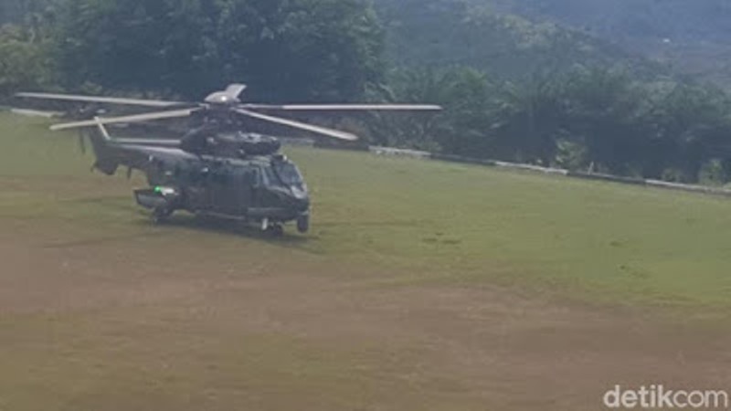 Evakuasi 10 Korban Teroris KKB Pegunungan Bintang, Heli TNI Diserang Tembakan