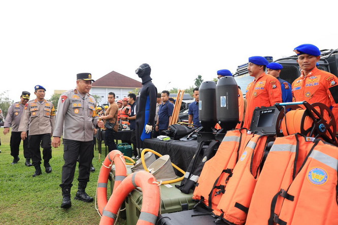 Pintu Air Koto Panjang Dibuka, Kapolda Riau Siagakan Pasukan Antisipasi Banjir