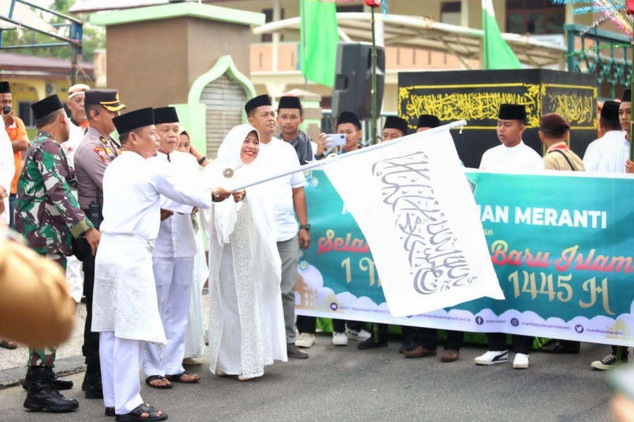 Plt. Bupati H. Asmar Lepas Peserta Pawai 1 Muharram