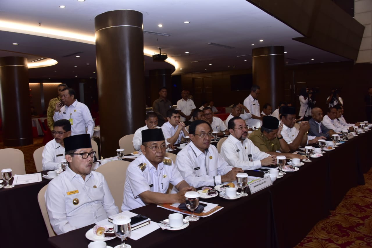 Sekda Bengkalis Hadiri Rapat Forum Koordinasi Pimpinan Daerah Provinsi Riau Tahun 2019
