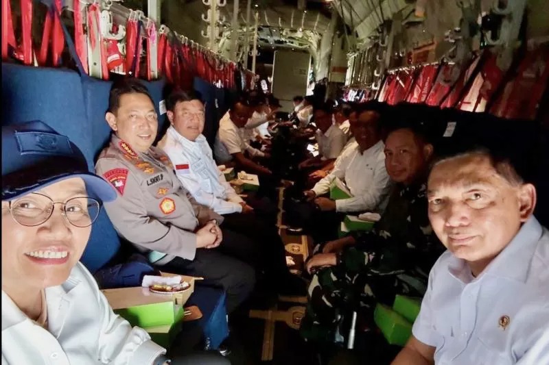 Pakai Hercules, Kabinet Merah Putih Diboyong ke Akmil