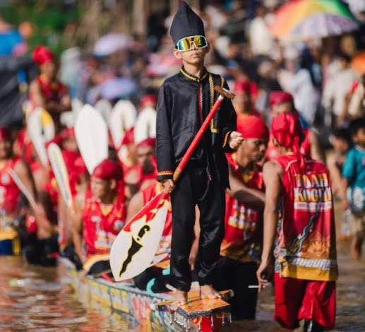 Gubri Sebut Pacu Jalur Tradisional Kuansing 2025 Membawa Berkah