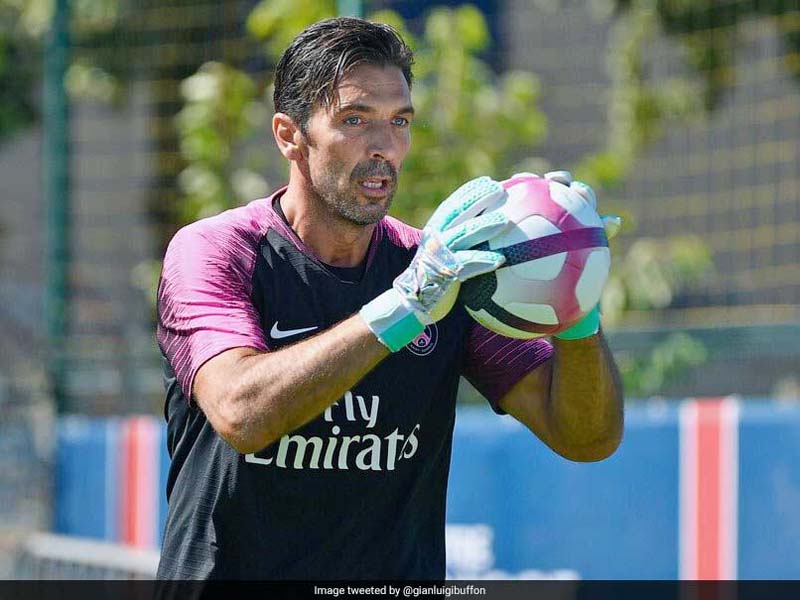 Ditanya soal Ronaldo ke Juve, Buffon: Sekarang Saya Cuma Penonton