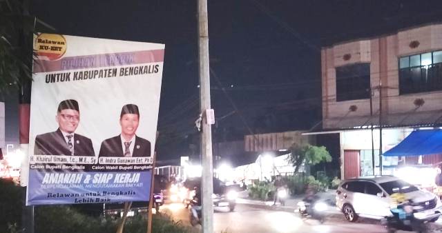 Relawan Makin Solid, Baleho Khairul Umam-Indra Gunawan Bertebaran di Duri