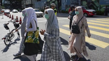 Lockdown Malaysia Diperpanjang, TKI Khawatir Kelaparan
