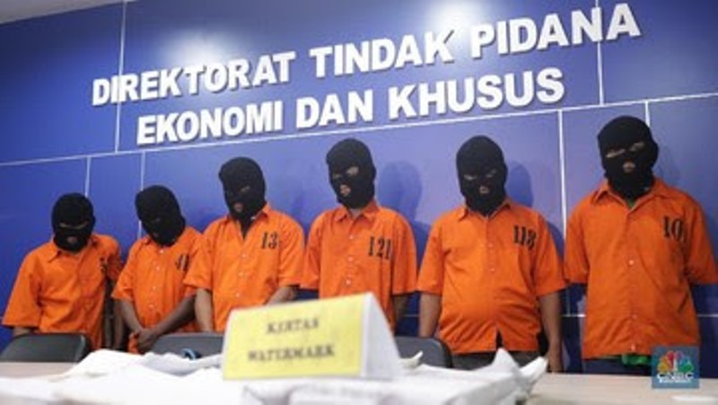 Bareskim Bongkar Koperasi Pinjol Ilegal, Sita Uang Rp 21 M