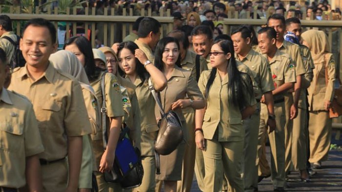 Pemerintah Kurangi Jam Kerja PNS Saat Bulan Puasa