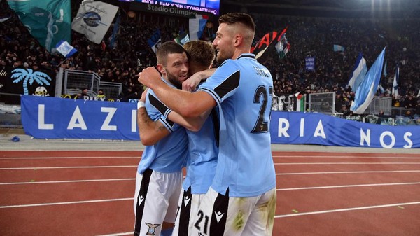 Lazio Ingin Serie A Dilanjutkan Bukan karena Ngebet Juara