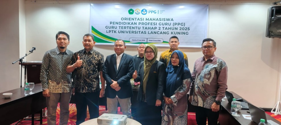 Rektor Unilak Prof Dr Junaidi Buka Orientasi Mahasiswa PPG