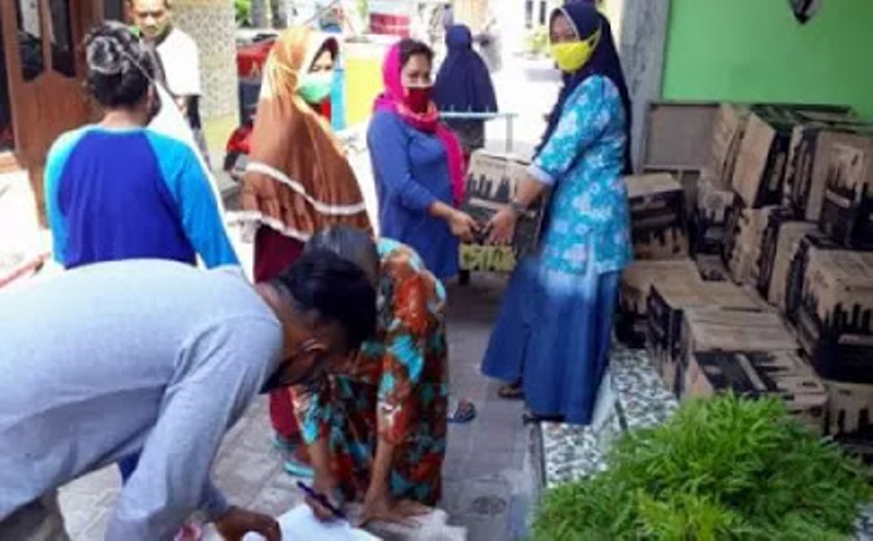 Mensos Korupsi, Bansos Jalan Terus
