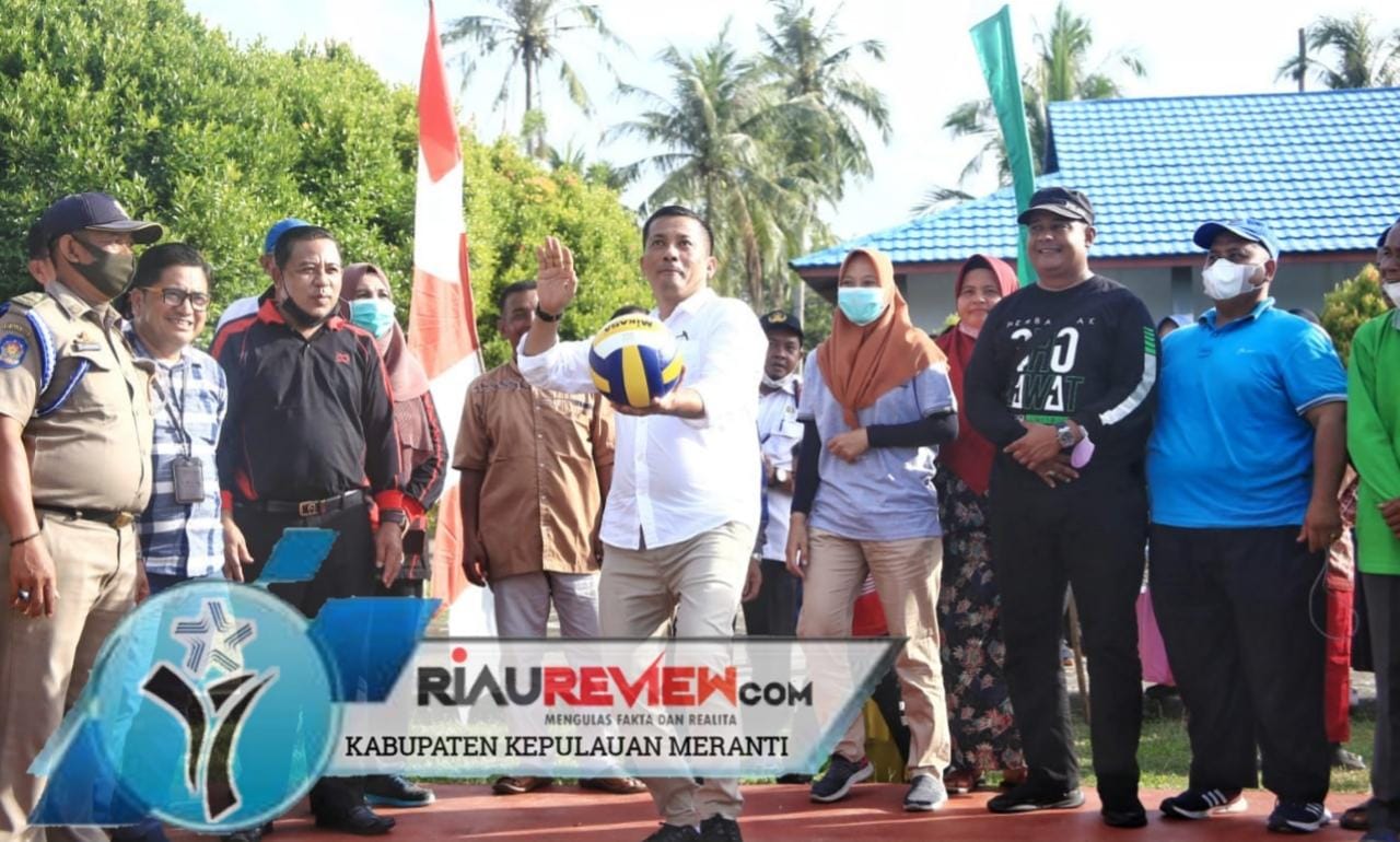 Bupati Meranti Resmikan Turnamen Bola Volly Ball STKIP Meranti CUP 1