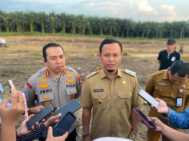 Kecewa Puluhan Bus TMP Mangkrak, Walikota Pekanbaru Ancam Copot Pengelola