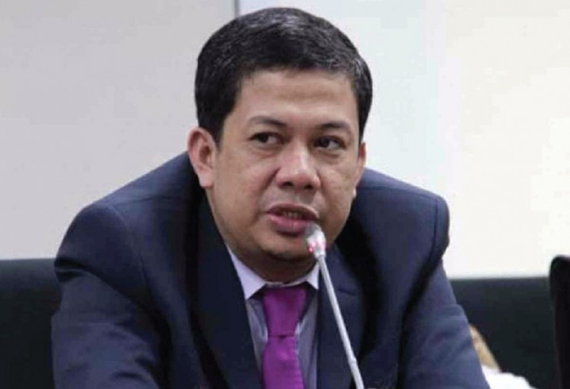 Fahri Kritik Jokowi soal Gubernur Harus Izin Saat Nyapres