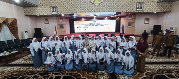 Tingkatkan SDM, Pemkab Rohil Sosialisasikan Beasiswa