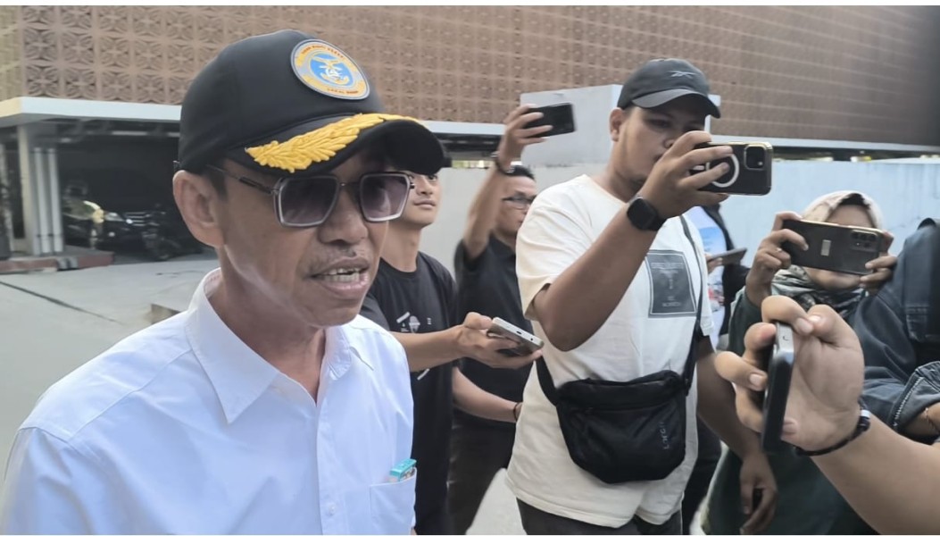Mantan Bupati Rohil Diperiksa Enam Jam di Kejati Riau atas Dugaan Korupsi Dana Participating Interes