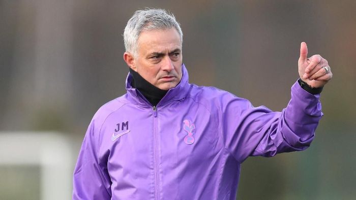 Latih Tottenham, Mourinho Angkut Dua Staf Pelatih Lille