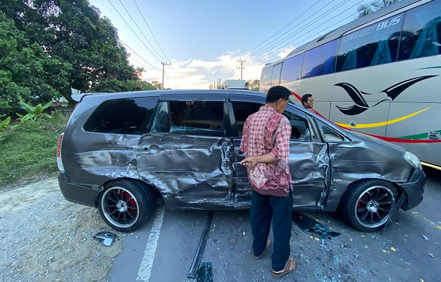 Kecelakaan Beruntun di Jalintim Pelalawan, Empat Kendaraan Terlibat