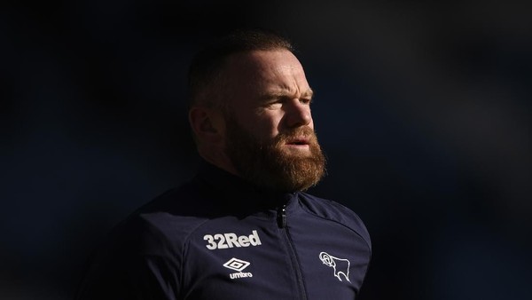 Dear Ole, Rooney Cocok Enggak Jadi Manajer Man United?