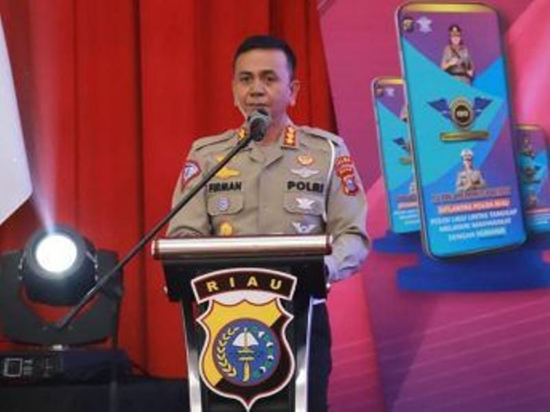 Butuh Bantuan? Warga Riau Bisa Panggil Polisi melalui Aplikasi Si Talam Manis
