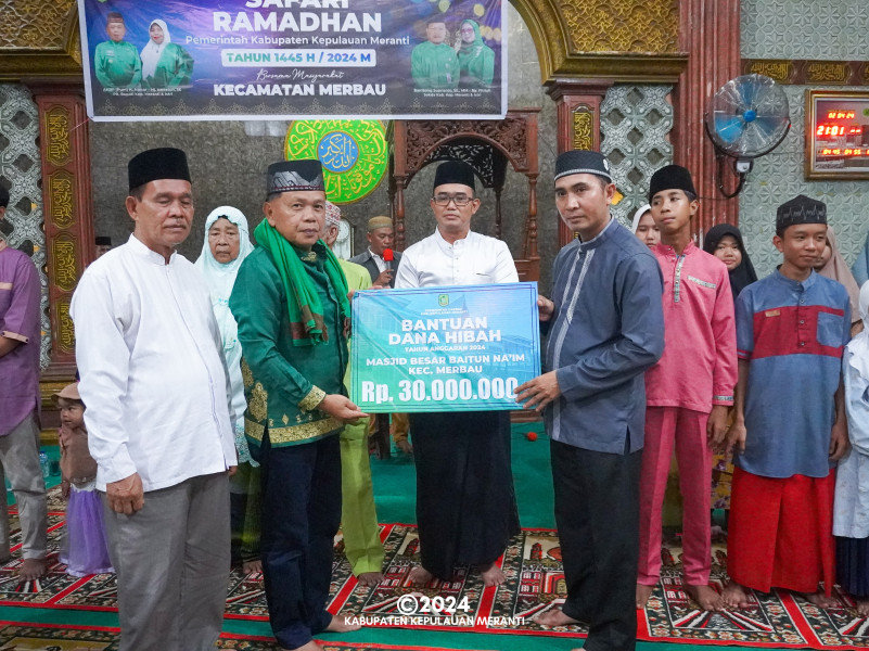 Safari Ramadan di Kecamatan Merbau, Asmar: Pembangunan Jalan Akan Kami Prioritaskan