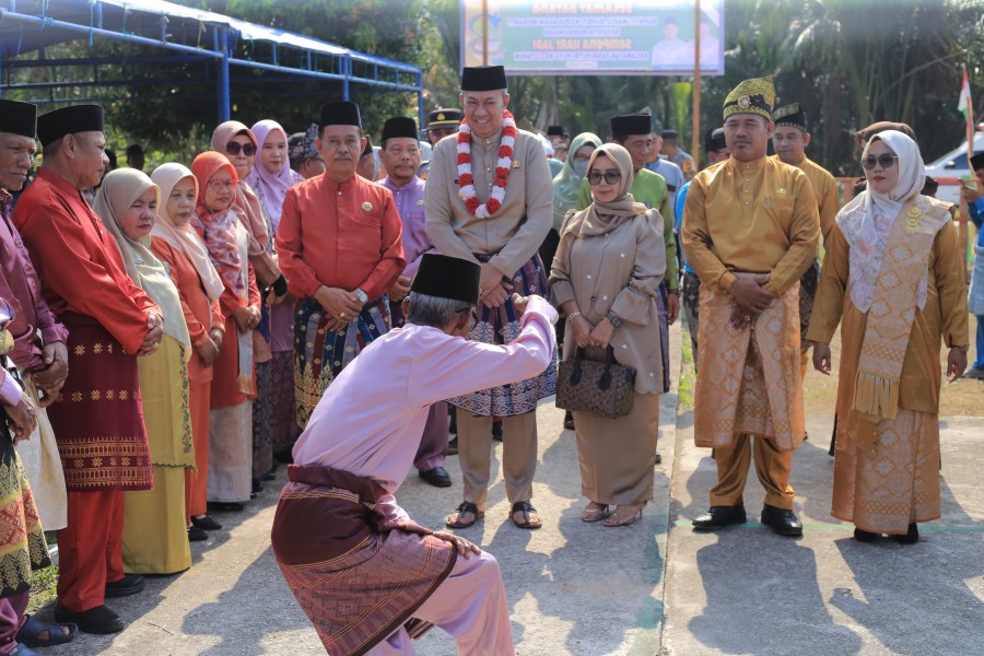Wabup Muzamil Hadiri Peringatan HUT Ke-13 Kecamatan Tasik Putri Puyu