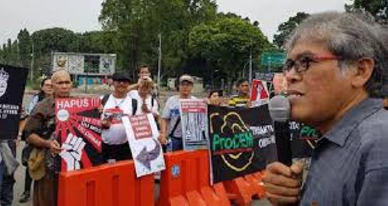 Aksi ProDEM: Bukan Karna Mantan Relawan Jokowi