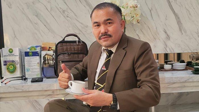Pengacara Keluarga Brigadir Joshua Kamaruddin Menjadi Tersangka Setelah MA Kurangi Hukuman Ferdy Sam