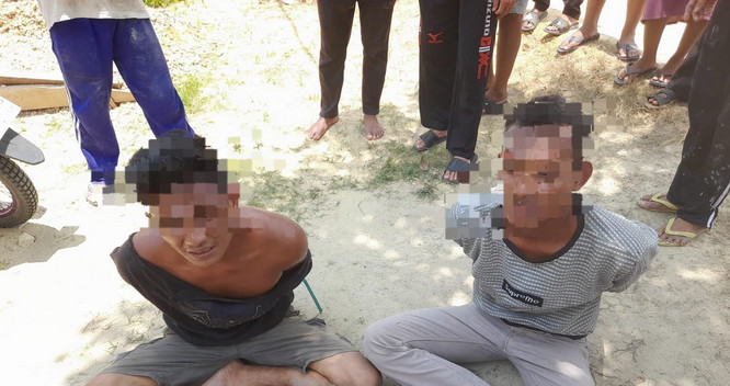 Warga Pangkalan Kuras, Pelalawan Tangkap Dua Jambret Tas Berisi Emas