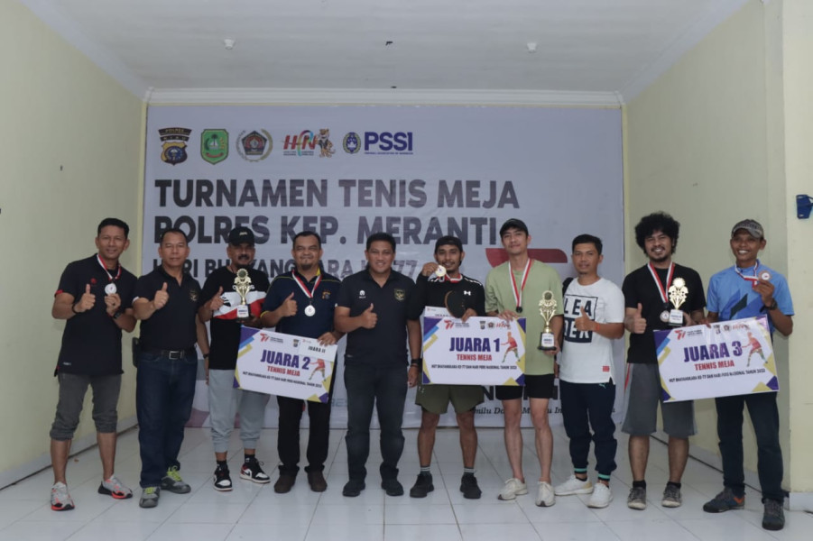 Pererat Silaturahmi dan Kemitraan, Kapolres Meranti Taja Turnamen Tenis Meja antar Wartawan
