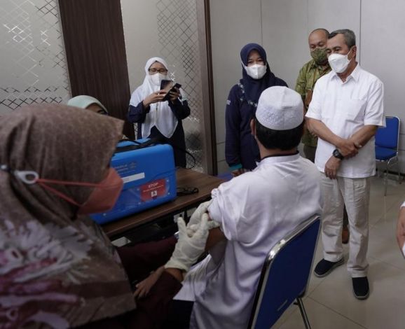 Lagi, Gubri Resmikan Rumah Vaksinasi 24 Jam di RSJ Tampan Riau