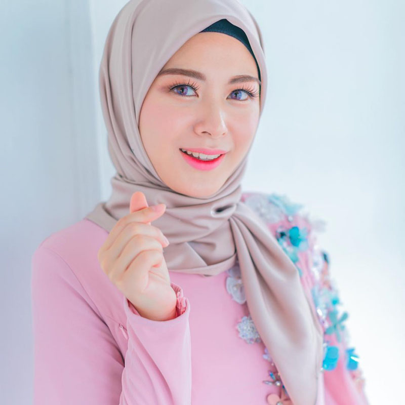 Tips Supaya Hijab Tak Sebabkan Rambut Rontok