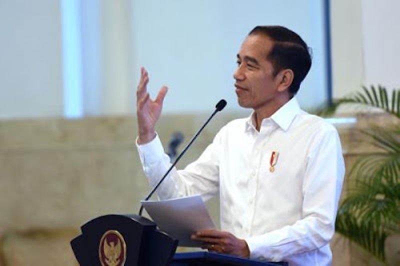 Jokowi Lantik Letjen Ganip Warsito Jadi Kepala BNPB Gantikan Doni Monardo