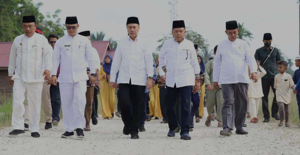 Plt. Bupati Mendampingi Gubernur Provinsi Riau Melakukan Safari Ramadhan di Kabupaten Kepulauan Mera