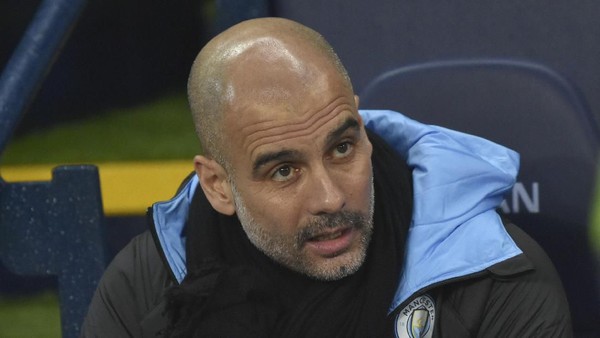Guardiola: Barcelona Tak Usah Banyak Bicara soal Sanksi Man City!