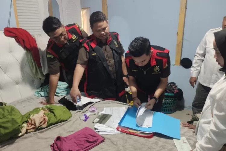Diduga Jaksa Terlibat Korupsi Kredit BNI Rp72 M, Anggota DPRD Kampar Menghilang