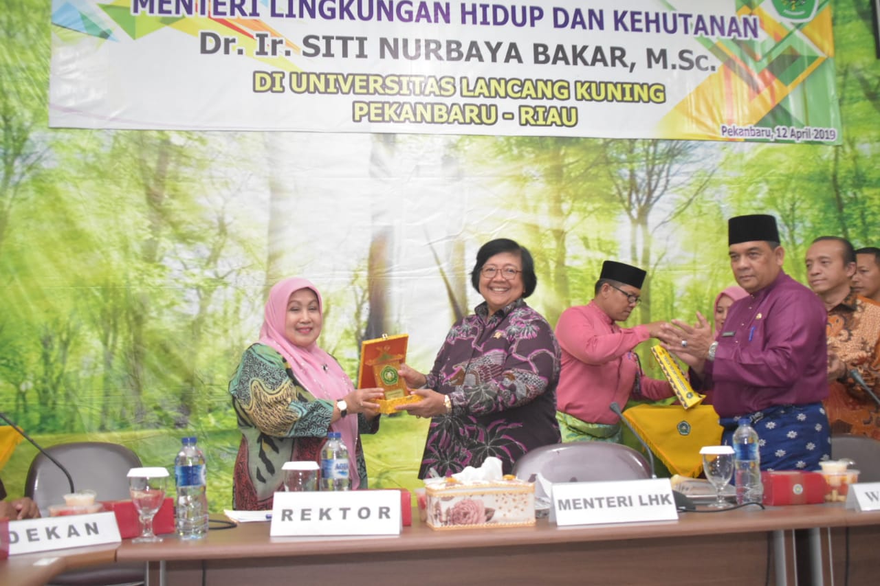 Sejarah untuk Riau, KLHK Beri KHDTK untuk Unilak