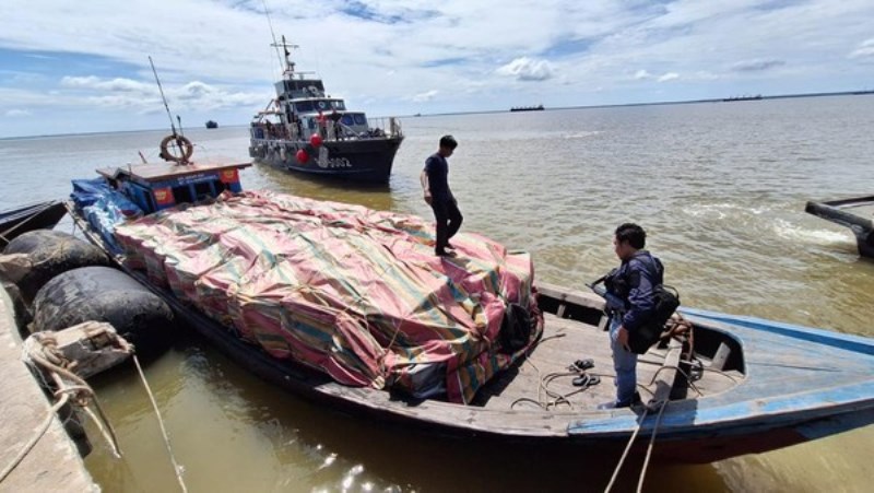 Bea Cukai Bengkalis Gagalkan Penyelundupan 28 Ton Mangga dan Bawang Merah Ilegal