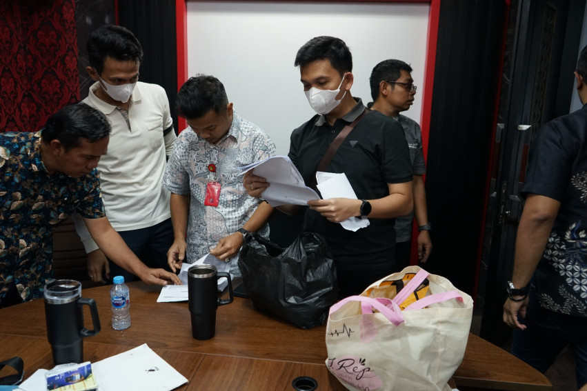 Berkas Perintangan Penyidikan SPPD Fiktif Lengkap