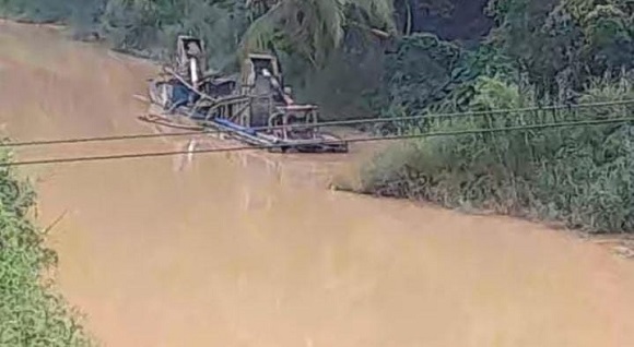 Koordinasi Polda Tak Jalan, PETI Diduga Kembali Marak di Sijunjung, Sungai Kuantan Kembali Keruh