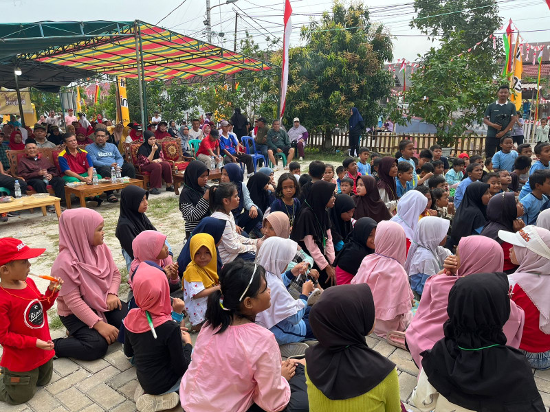 Unilak Hadir Meriahkan Perayaan Kemerdekaan RI di Sialang Munggu
