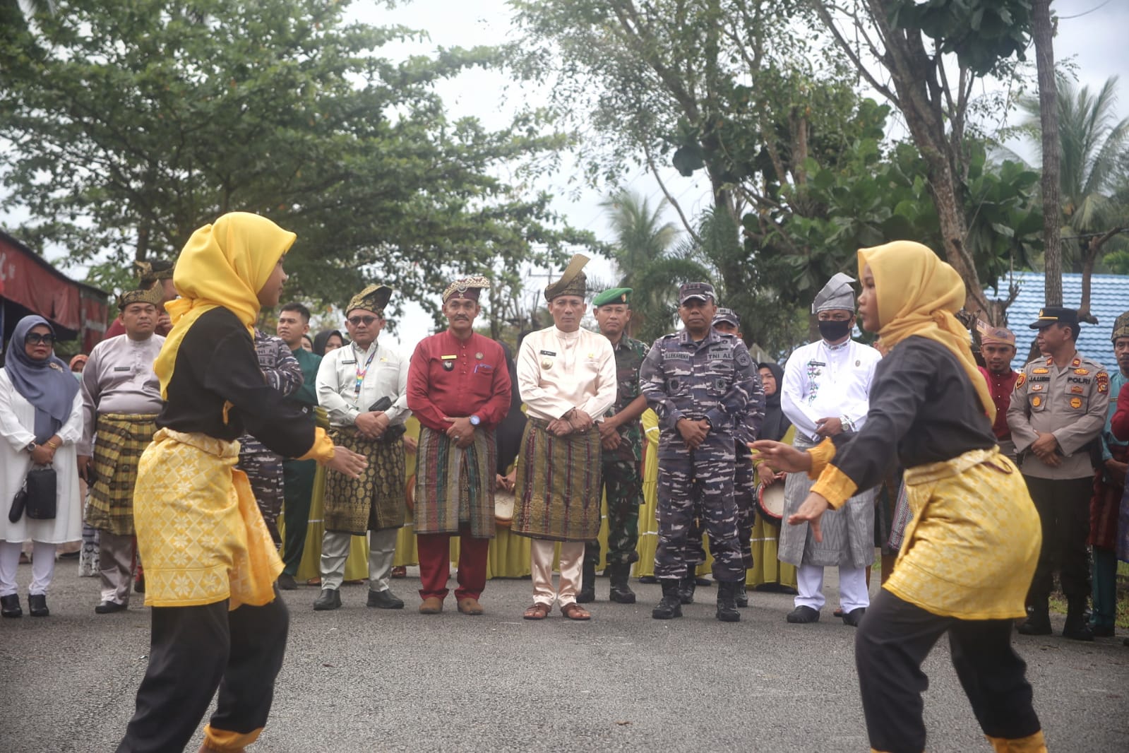 Bupati Meranti Bersama Danlanal Dumai Kunjungi KBN Desa Alai