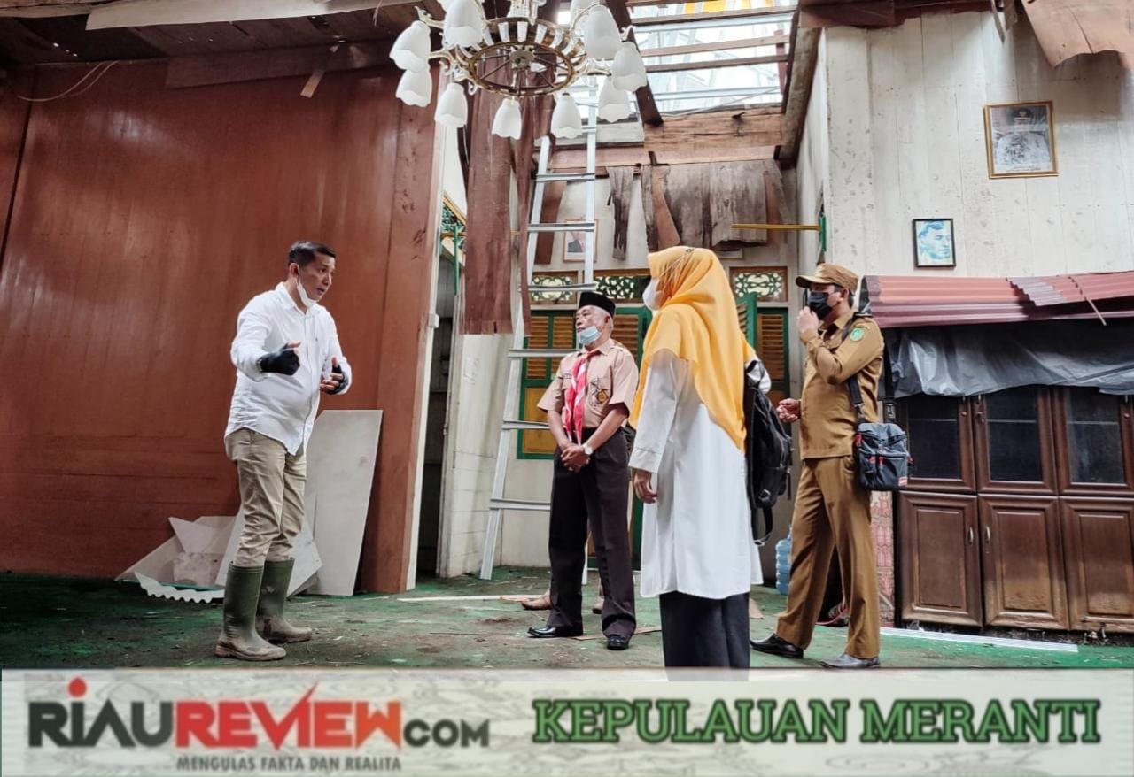 Bupati Kep. Meranti H. Muhammad Adil Kunker ke Rangsang Barat Sekaligus Ziarah Makam H. Sulaiman