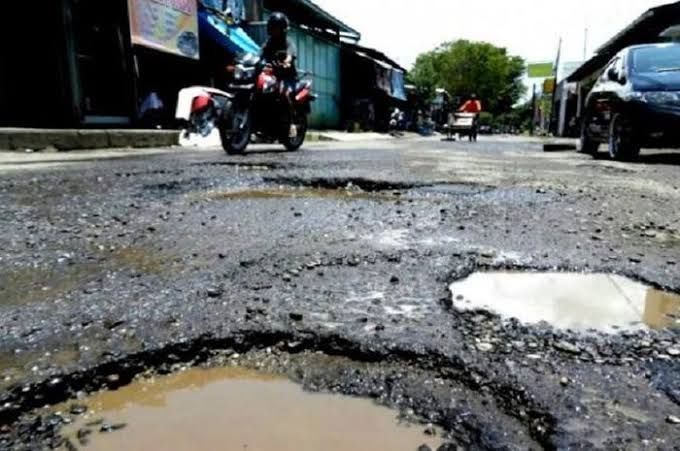 Idulfitri Semakin Dekat, DPRD Riau Minta Pemprov Prioritaskan Perbaikan Jalan