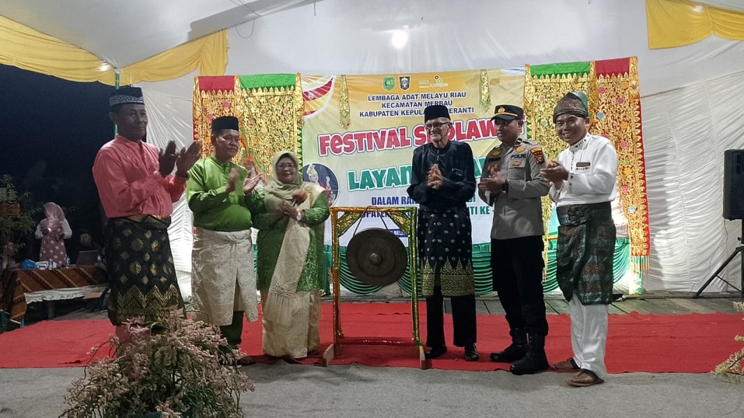 LAMR Merbau Gelar Festival Sholawat dan Layang Wau