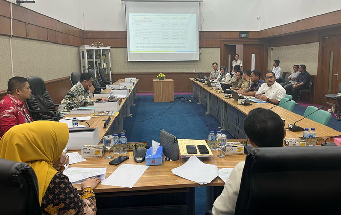 Rapat Kerja Komisi III DPRD Riau, PTPN IV Regional III Setor Rp1,5 Triliun Pajak ke Negara 2022-2024