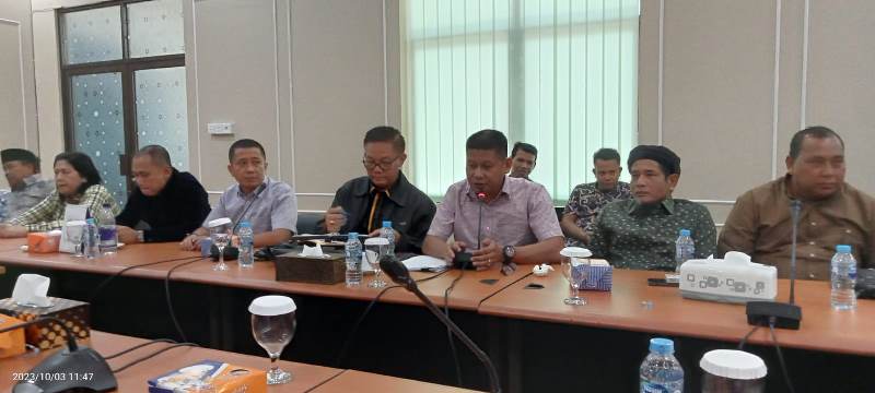 Pimpinan DPRD Sebut Banmus Paripurna PAW Anggota DPRD dari Fraksi Golkar  Tidak Diagendakan