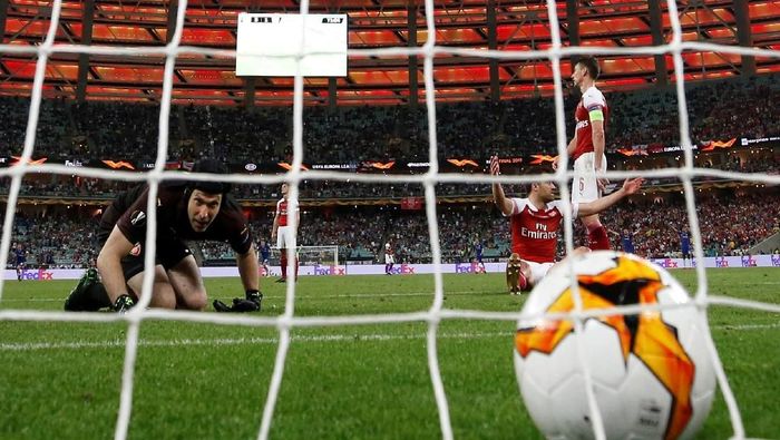 Cech Tunggu Sampai 30 Juni untuk Tentukan Langkah Usai Pensiun