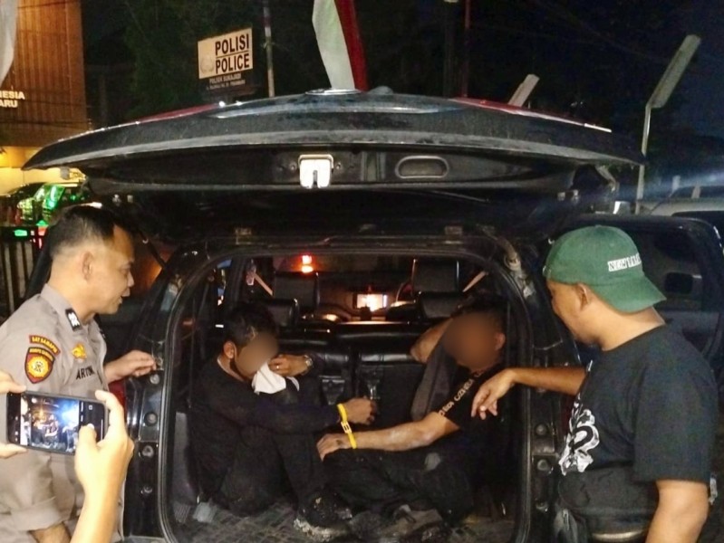 Kabur Usai Curi Trafo PLN di Siak, Dua Pria Ditangkap Warga di Pekanbaru